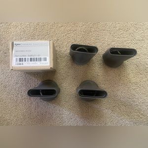 Dyson supersonic smoothing nozzle